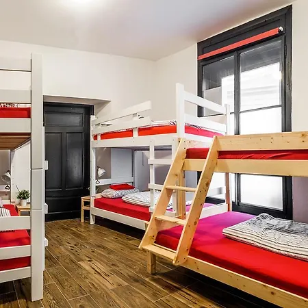 Hostel Turn